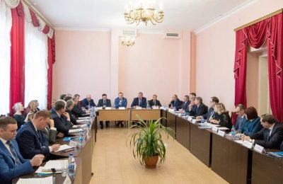 В Колывани прошло выездное совещании глав муниципальных районов