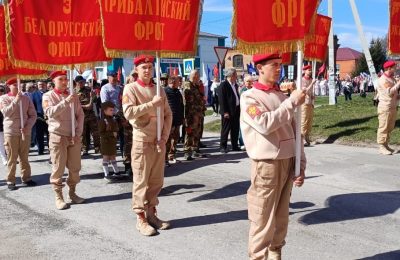 Юнармейцы колледжа участвовали в параде