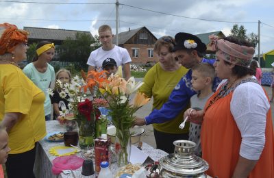 По соседству мы живем