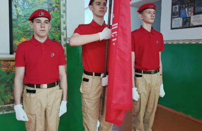 Часовой у Знамени Победы