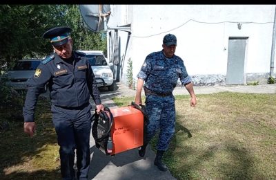 В Черепаново за долги у организации забрали сварочный полуавтомат