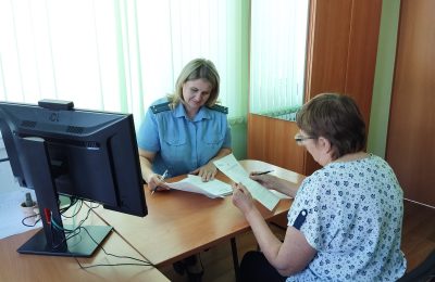 В Кочковском районе судебные приставы помогли получить деньги за неосновательное обогащение