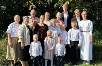 Здравствуй, Даночка — колываночка: в семье Шаповал родился четырнадцатый ребенок!