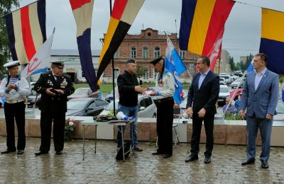 С Днем ВМФ, колыванцы