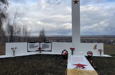 Год 106-й: памятник жертвам сибирской Вандеи