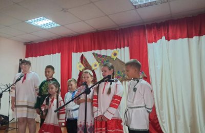 «Посидим за самоваром»