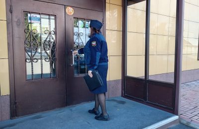 Перспектива ареста спецтехники побудила директора вернуть 8 млн рублей учреждению