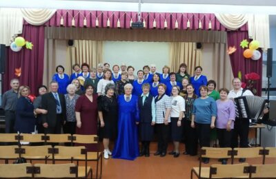 Музыка души и слово уважения: концерт «Родных напевов» для педагогов-ветеранов КСОШ №3